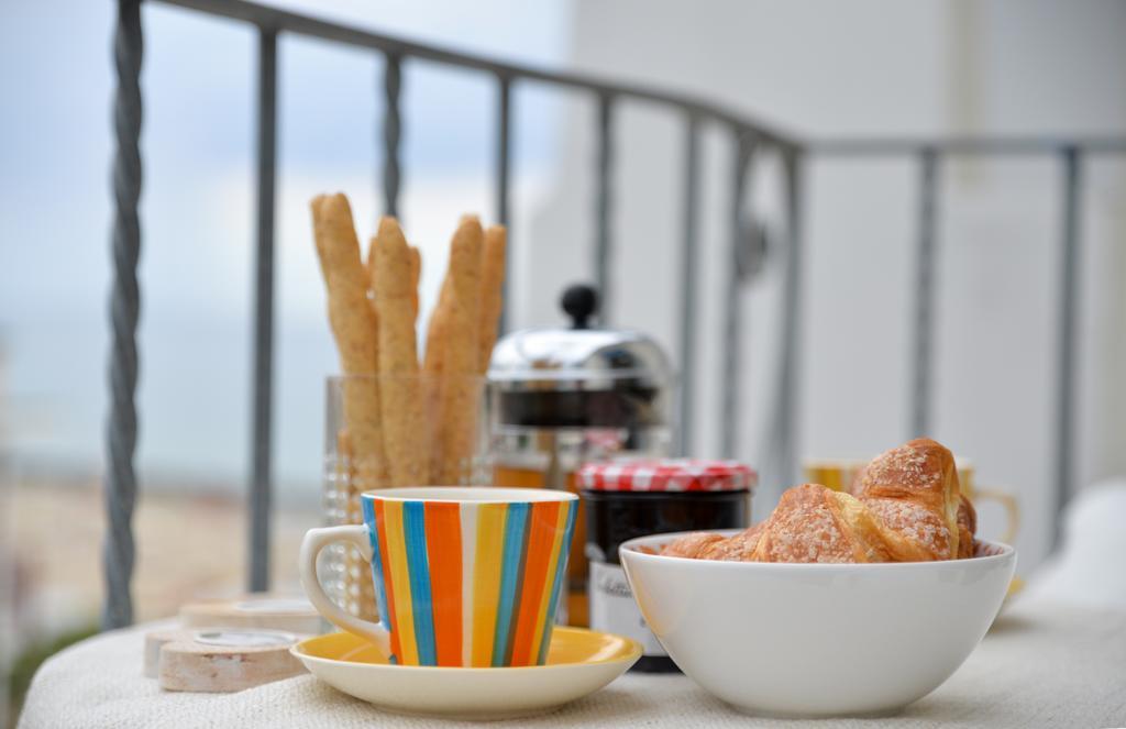 Residence Mediterraneo Римини Номер фото